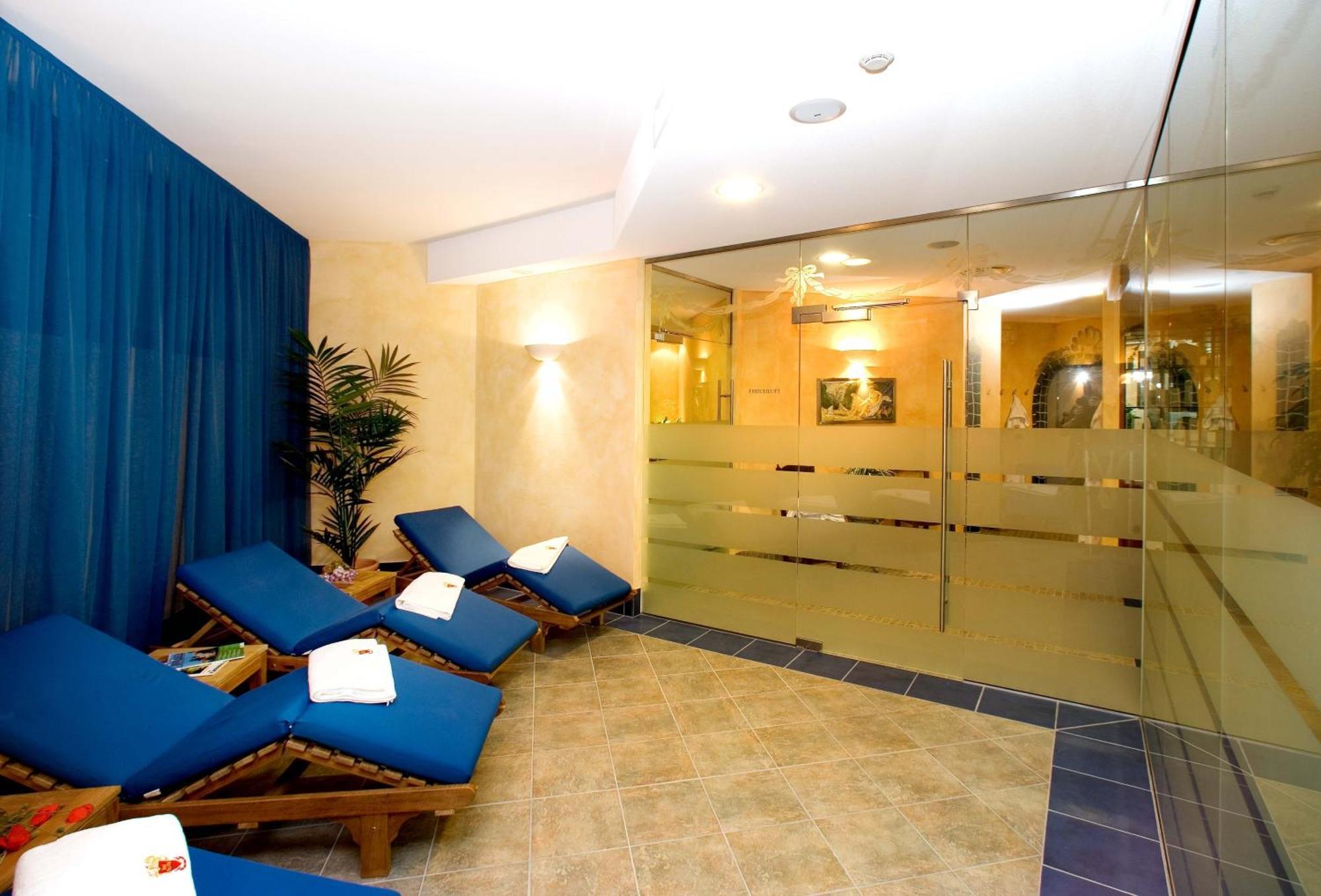 Hotel & Wellness Fra I Pini 리그나노 사비아도로 외부 사진