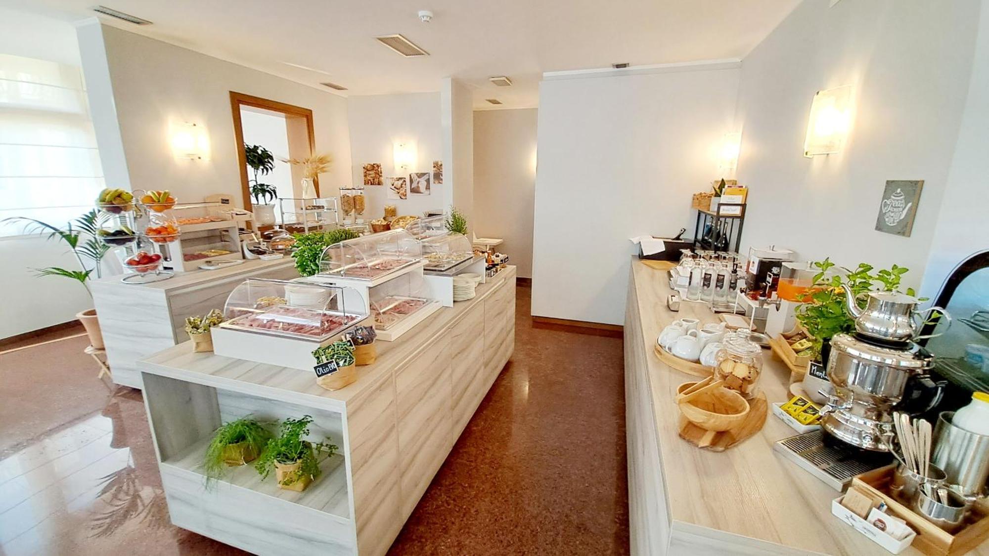 Hotel & Wellness Fra I Pini 리그나노 사비아도로 외부 사진
