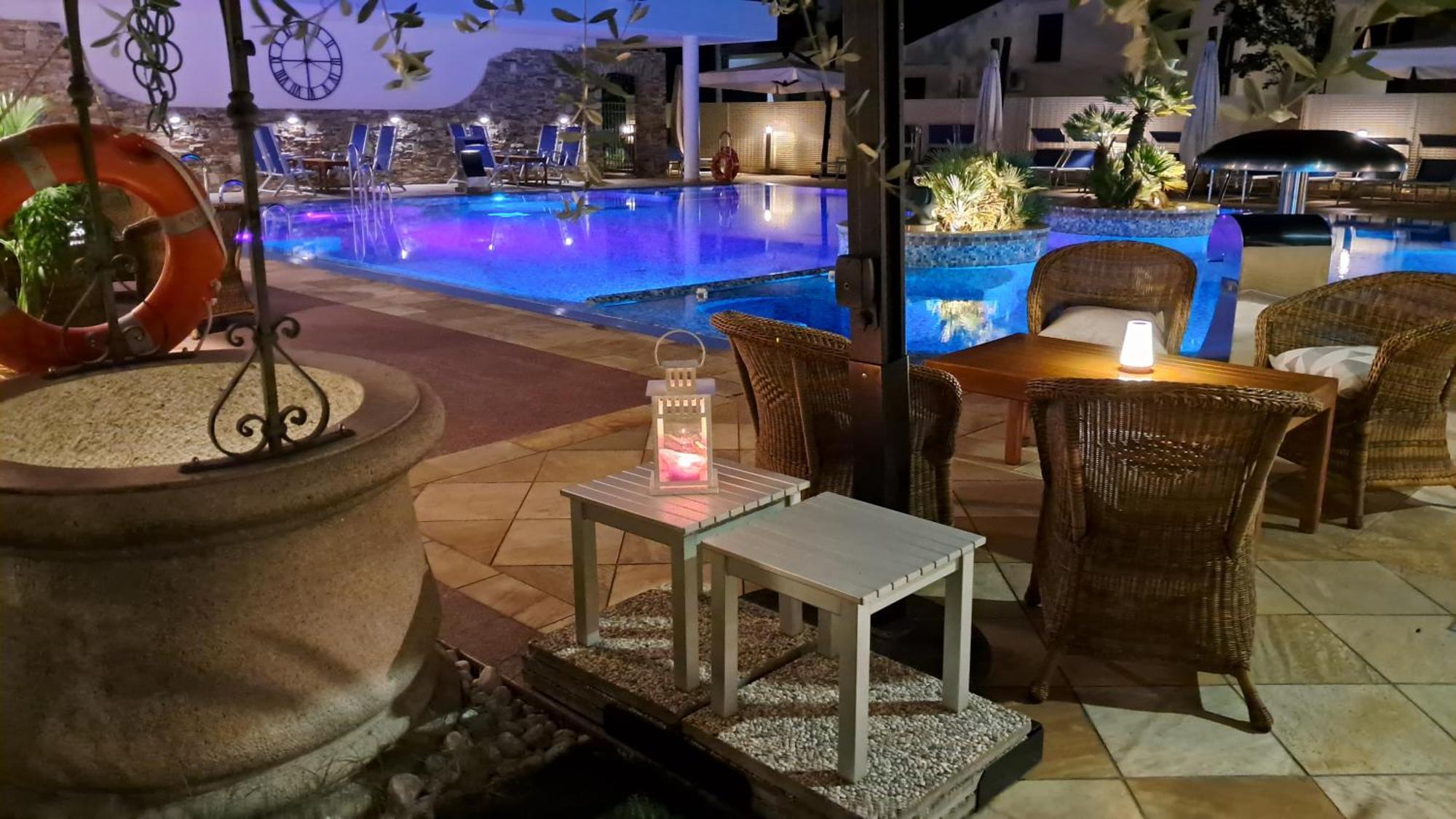 Hotel & Wellness Fra I Pini 리그나노 사비아도로 외부 사진